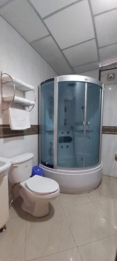 Hotel Sol De Oro Гуаякиль Экстерьер фото