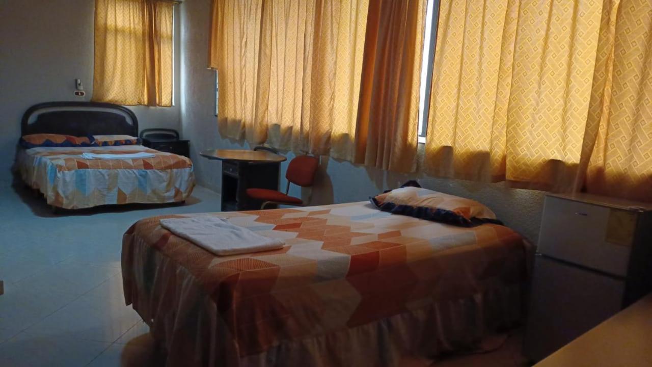 Hotel Sol De Oro Гуаякиль Экстерьер фото