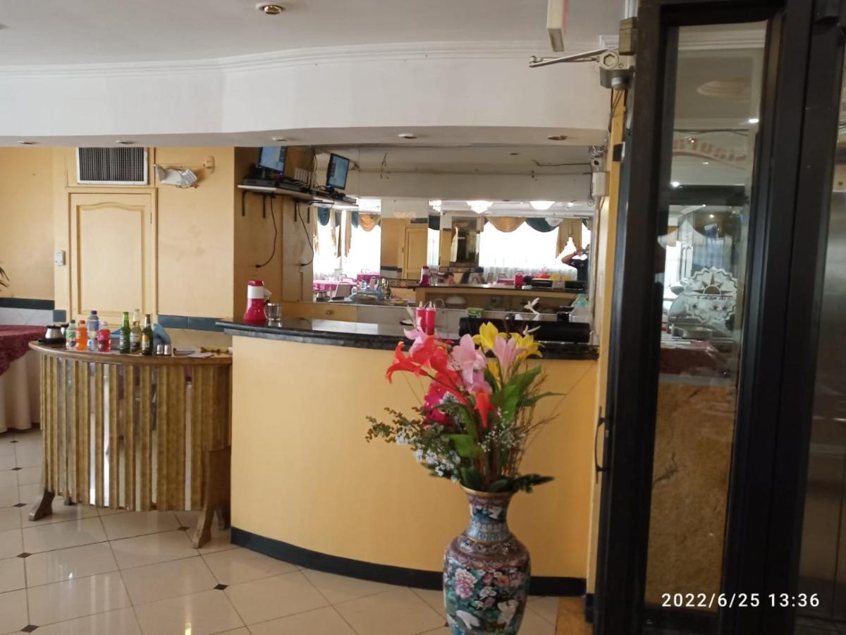 Hotel Sol De Oro Гуаякиль Экстерьер фото